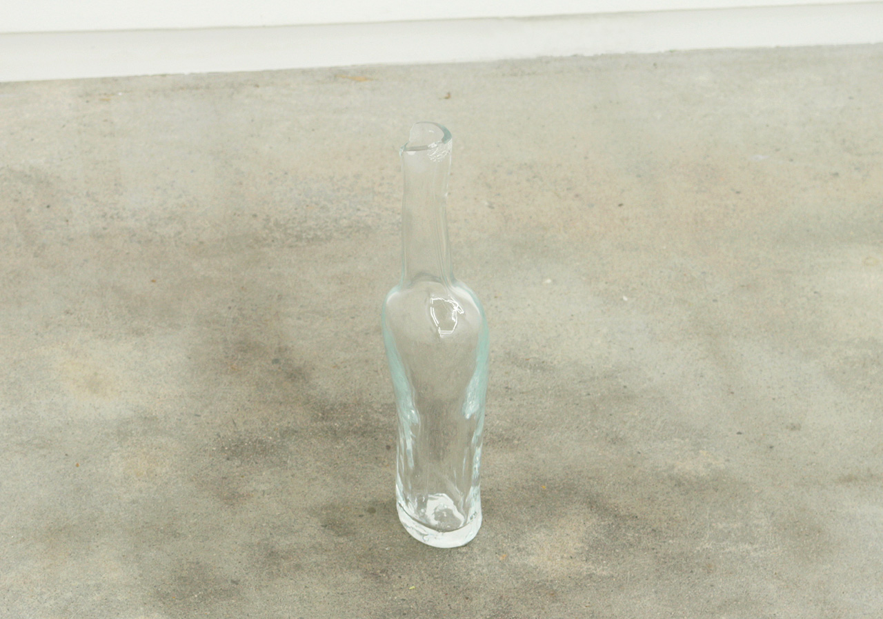 'A bottle of "Picturesque"' Blown glass 315×60×70 mm 2017